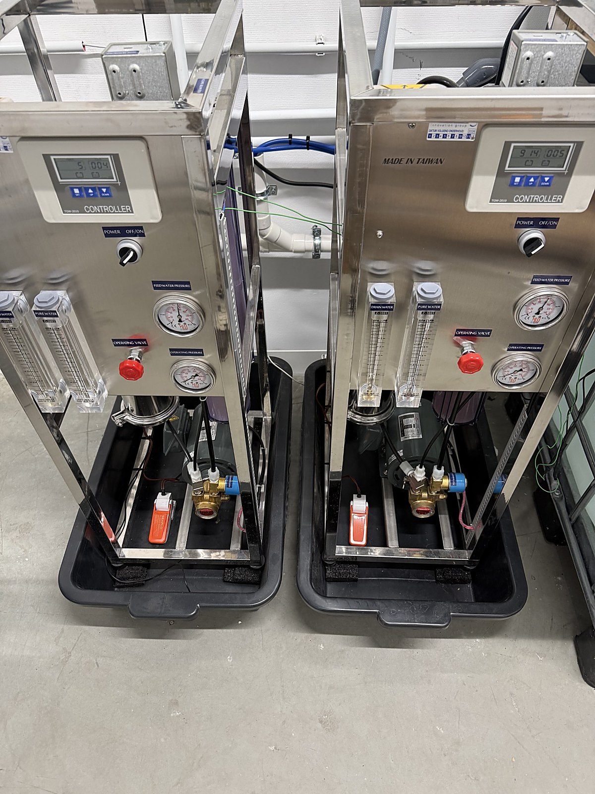 Demineralised water supply installation